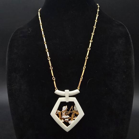 Vintage Fishing Scene Pendant Necklace Gold Tone White Enamel - Picture 1 of 8